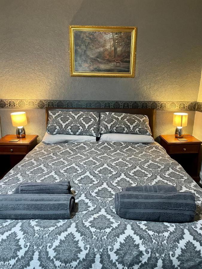Navaar House Hotel ペニキュイック エクステリア 写真